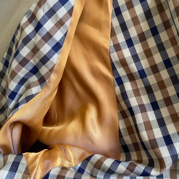 Aquascutum Trench Coat - Made in England - Picture 9 of 10